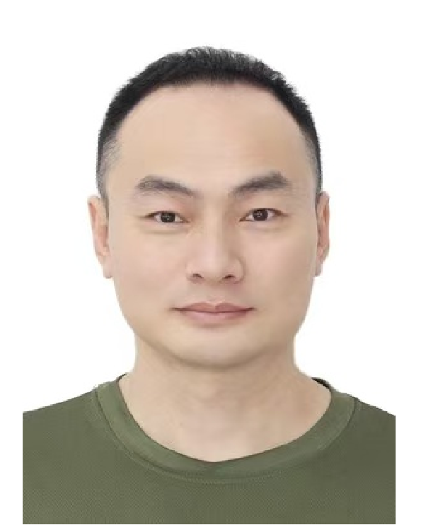 李明 博士